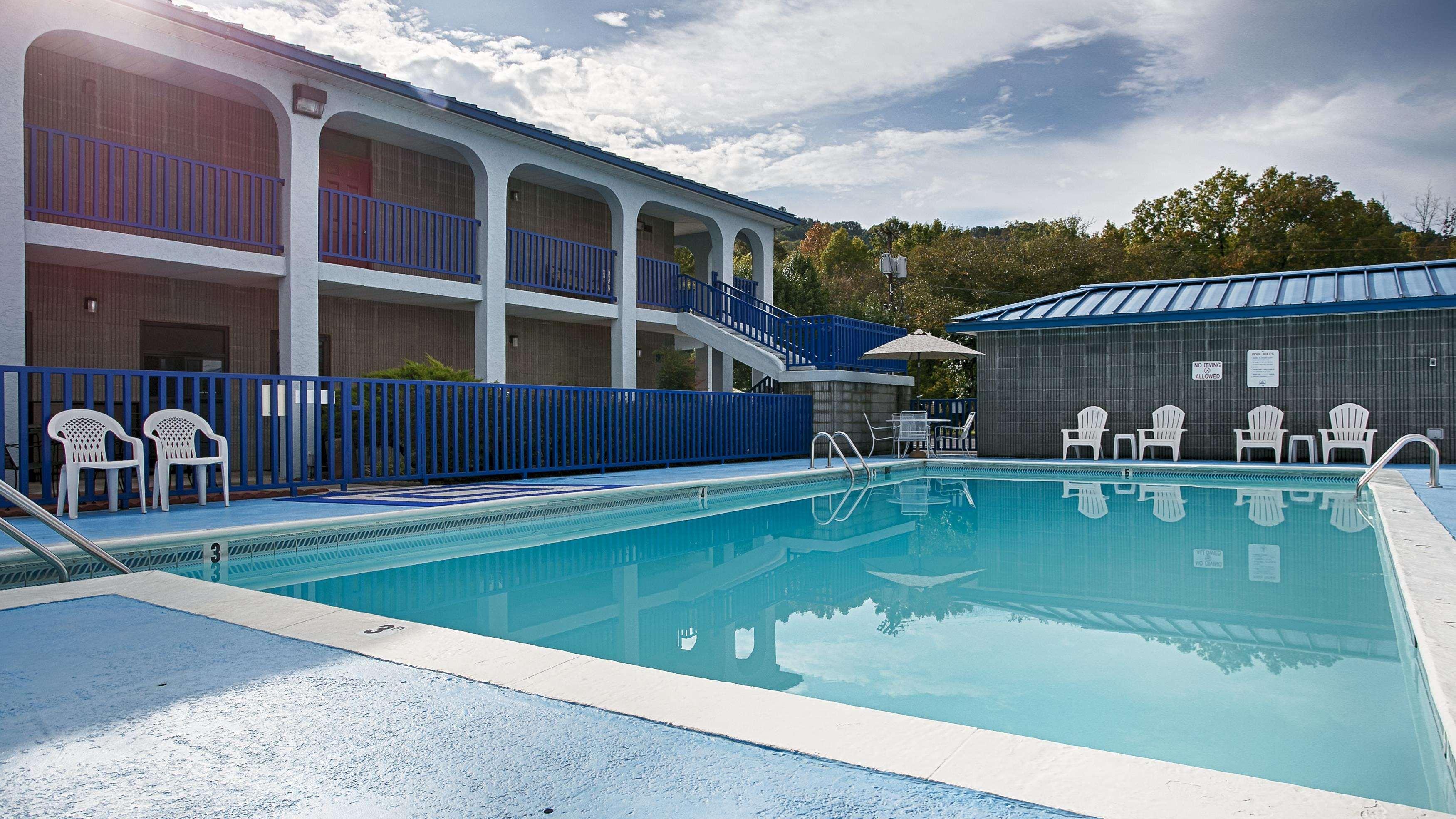 Quality Inn Барбурвілл Екстер'єр фото